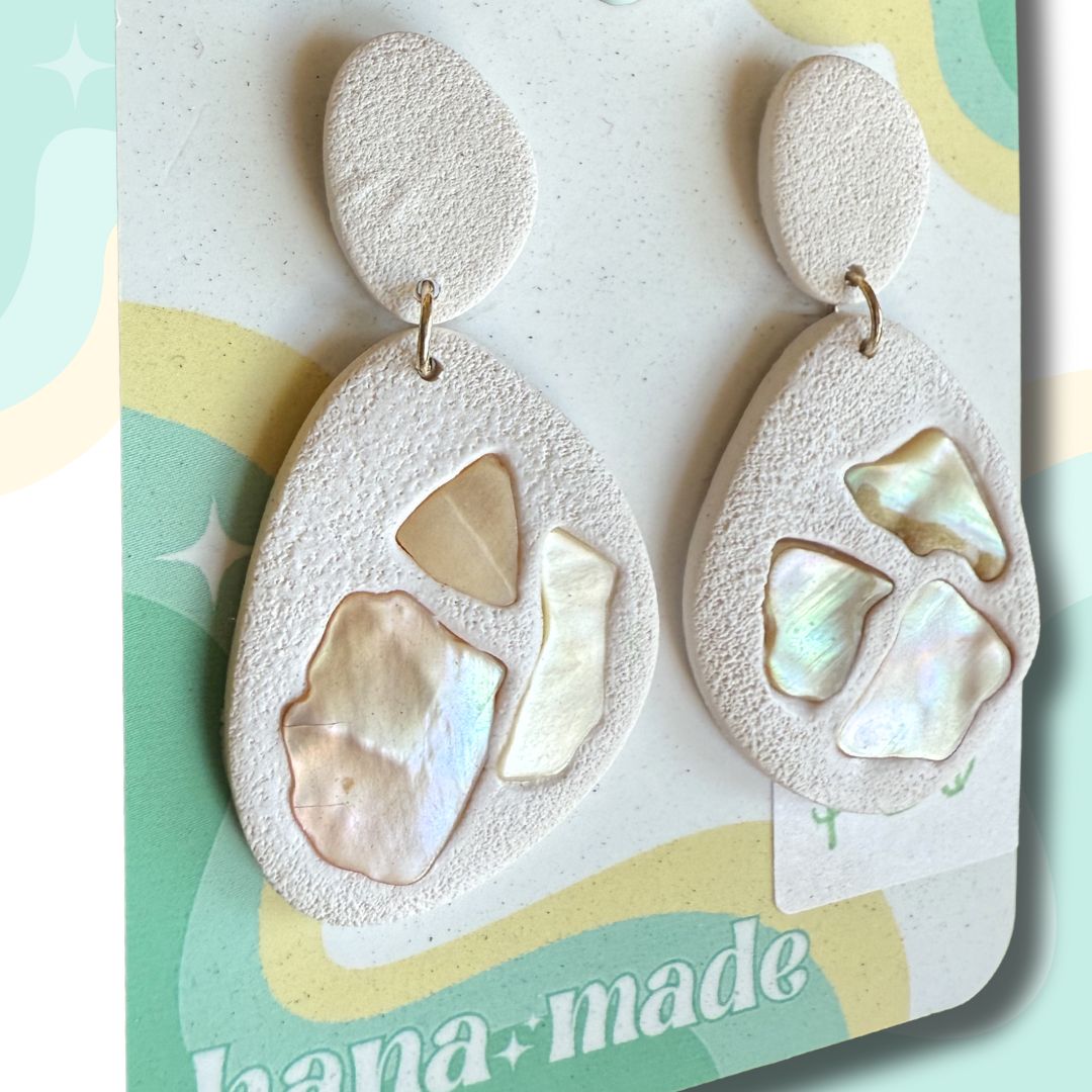 Beachy Vibes - Real Shells!