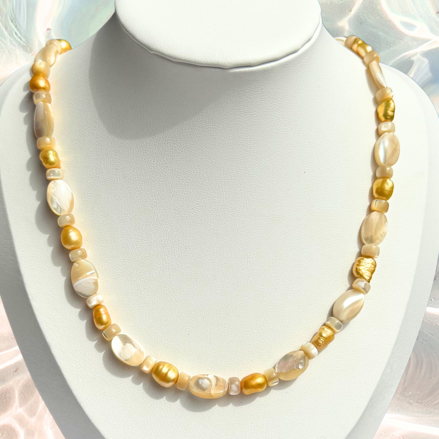 HoneyDrop Pearl Necklace